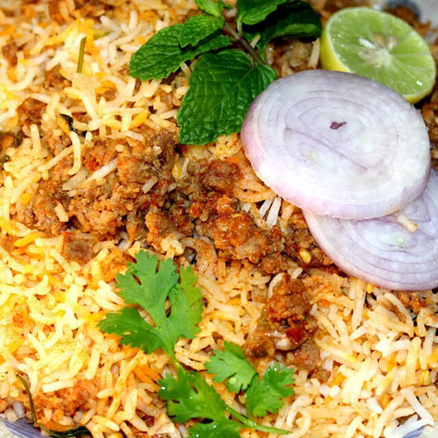 BAWARCHEE KEEMA GOSHT BIRIYANI