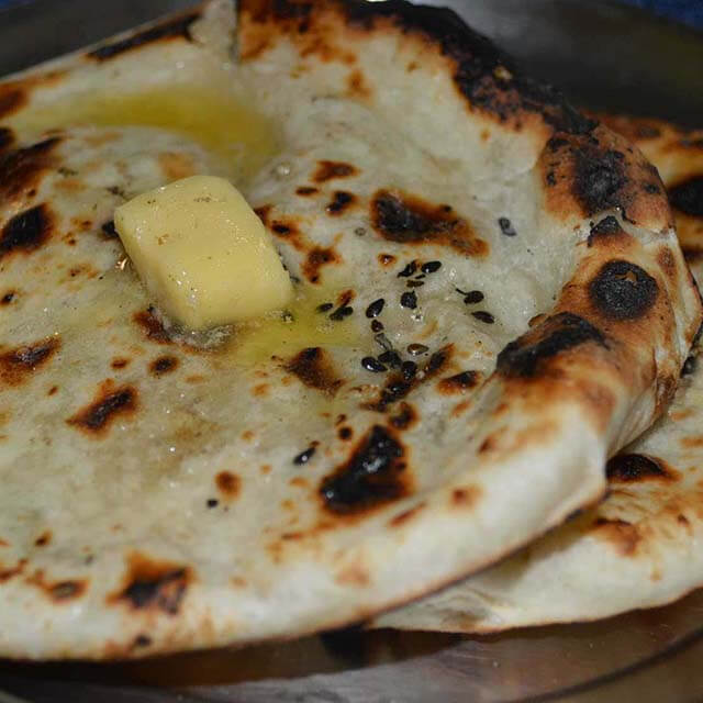 MAKHHAN TANDOOR KI ROTI